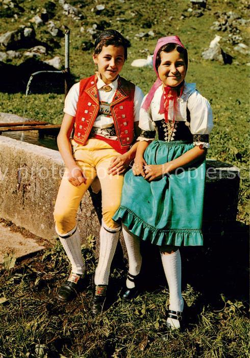 Appenzell IR Appenzeller Trachtenkinder