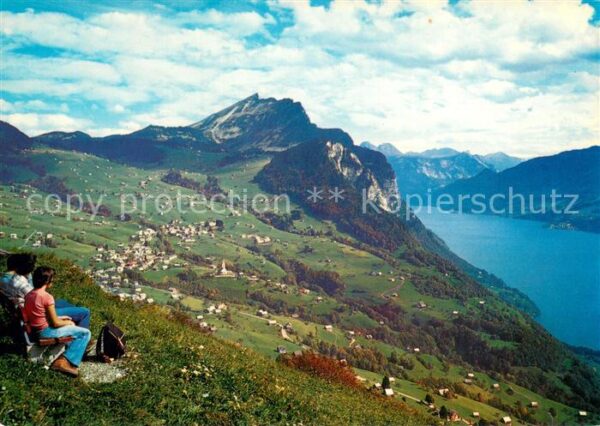 Amden SG mit Leistkamm und Walensee