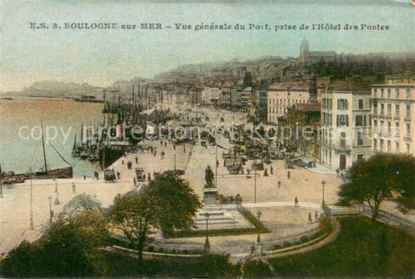 Boulogne-sur-Mer 62 Vue generale du Port prise de l’Hotel d