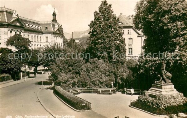 Chur GR Fontanedenkmal mit Postgebäude