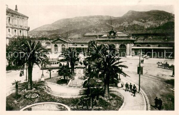 Toulon Var Le Square Alber 1er et la Gare