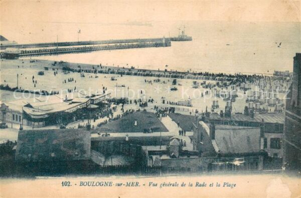 Boulogne 62-sur-Mer Vue generale de la Rade et la Plage