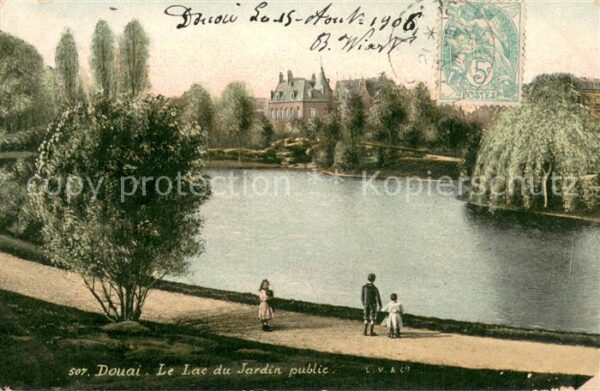 Douai 59 Le Lac du Jardin public