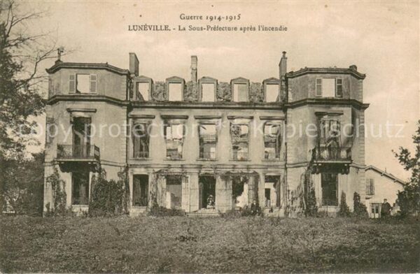 Luneville 54 La Sous-Prefecture apres l Incendie