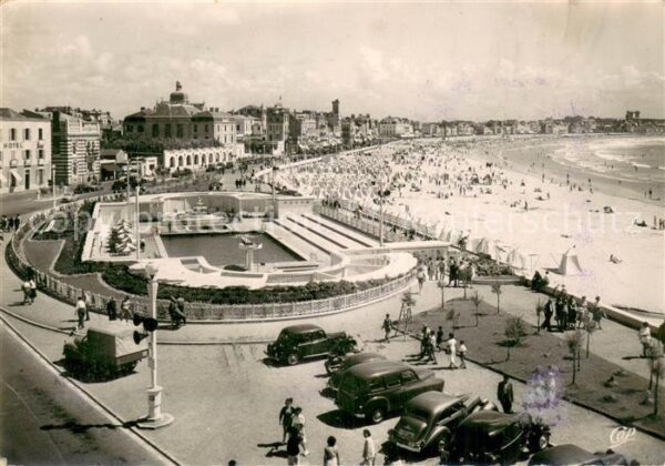 Les Sables-d Olonne 85 Remblai et la Piscine