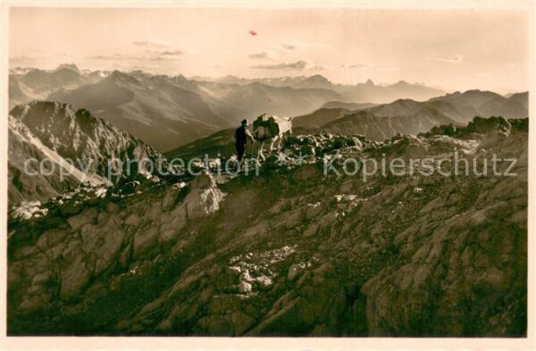 Weissfluh 2844m GR Säumer nach der Weissfluhhütte
