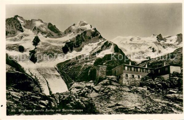Fuorcla Surley Berghaus mit Berninagruppe