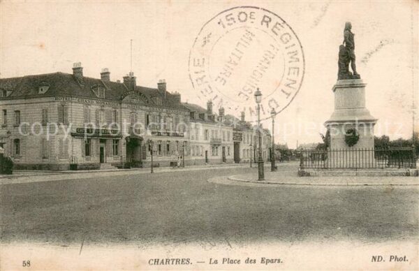 Chartres 28 La Place des Epars
