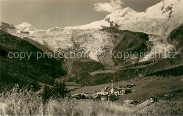 Saas-Fee mit Allalinhorn Alphubel Feegletscher