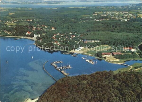Gluecksburg Ostseebad Fliegeraufnahme Yachthafen