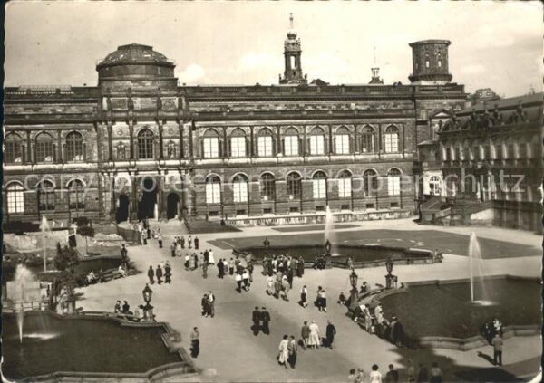 Dresden Sempergalerie vom Zwingerhof