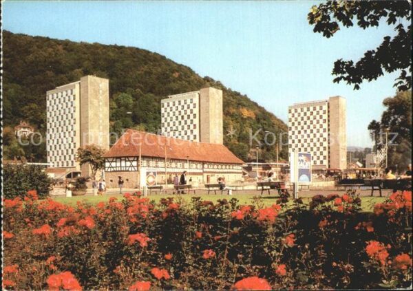 Suhl Thueringer Wald Waffenmuseum und Hochhäuser