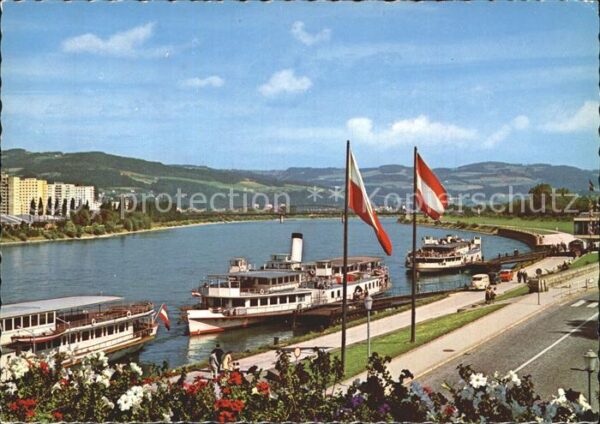 Linz Donau DDSG Anlegestelle Donaupartie