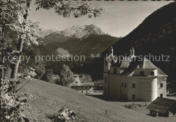 St Martin Lofer Kirchental Kirche mit Kammerlinghorn
