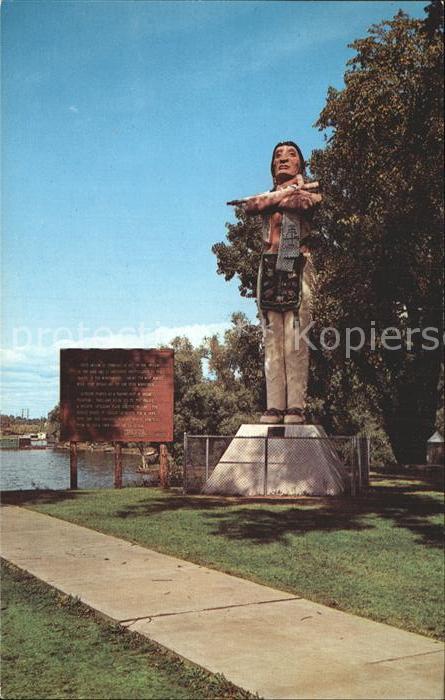 Indianer Native American Hiawatha Riverside Park La Crosse Wisco
