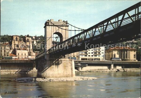 Bruecken Bridges Ponts Vienne Cathedrale Saint-Maurice