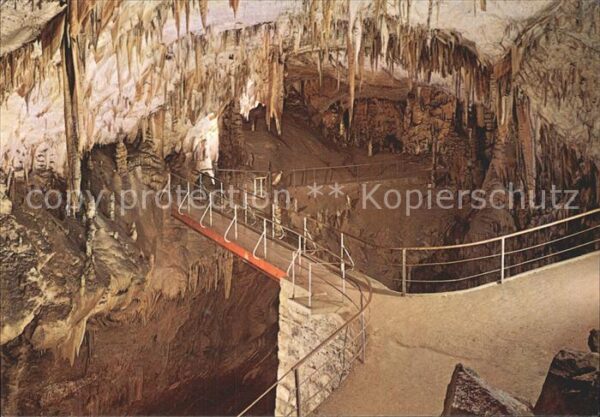Hoehlen Caves Grottes Postojnska Jama Ruski Most
