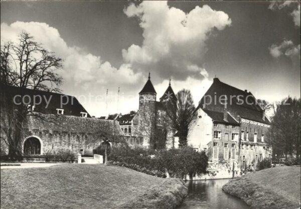 Maastricht Pater Vink_torentje met pesthius