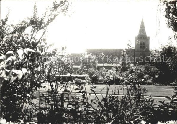 Blaricum Kirche mit Park