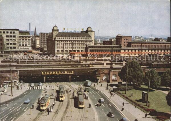 Essen Ruhr Fliegeraufnahme mit Bahndamm Deutsches