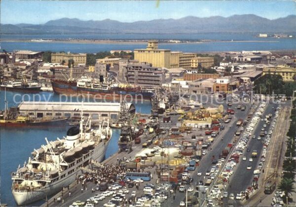 Cagliari Fliegeraufnahme Hafen