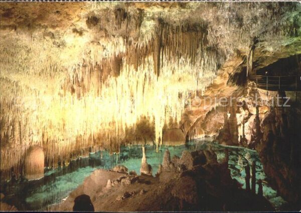 Hoehlen Caves Grottes Cuevas del Drach Porto Cristo Mallorca