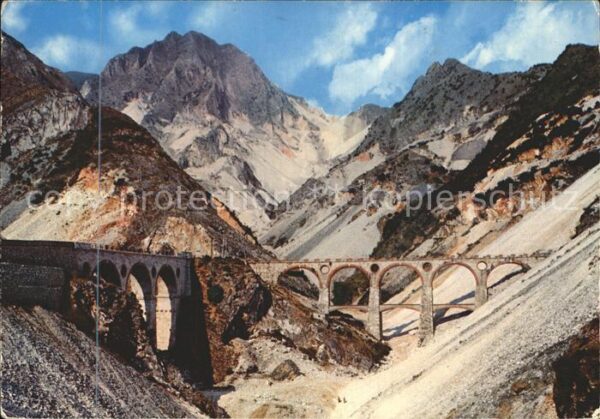Bruecken Bridges Ponts Cave Ponti di Vara Carrara Steinbrüche
