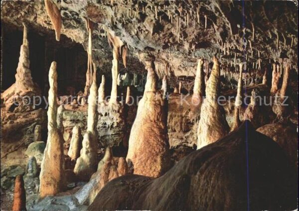 Hoehlen Caves Grottes Bärenhöhle-Karlshöhle Erpfingen