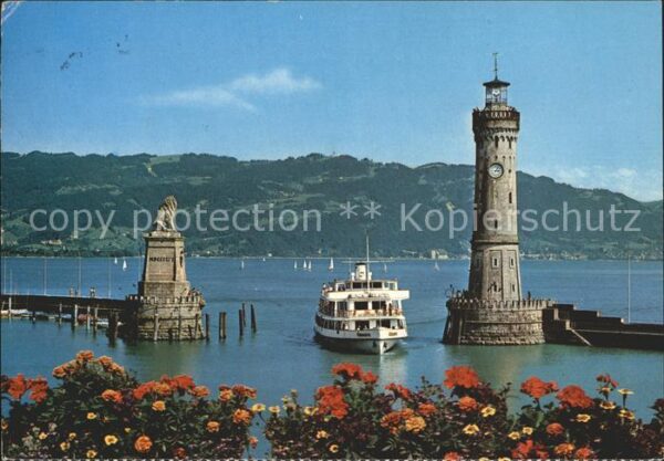 Motorschiffe MS Schwaben Lindau Bodensee Hafeneinfah