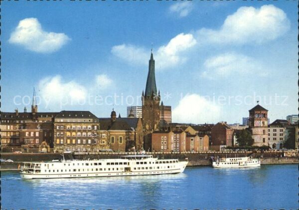 Motorschiffe Düsseldorf Rathausufer