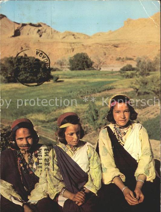 Maroc Marokko Jeunes filles de Tinghir
