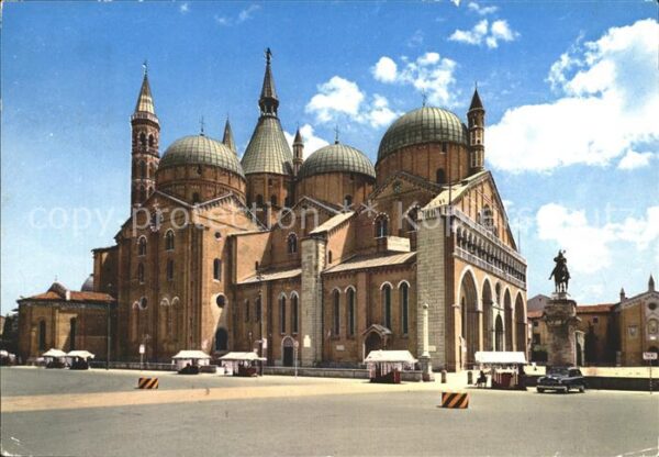 Padova Die Basilika des Heiligen Antonius Nord