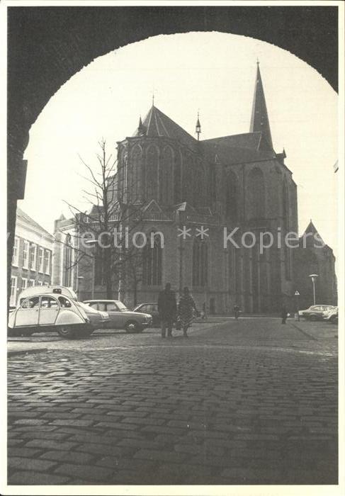 Boven Leeuwen Sint Nicolaaskerk