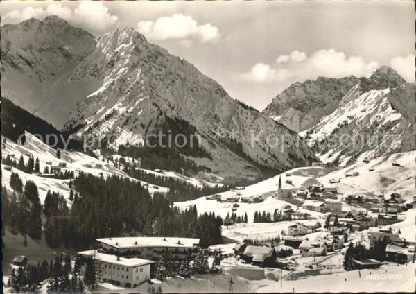 Hirschegg Kleinwalsertal Vorarlberg Mit Elfer- und Zwölferkopf