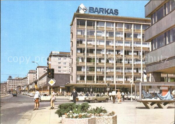 Karl-Marx-Stadt Strasse der Nationen