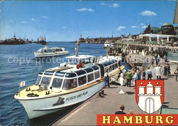 Hamburg St. Pauli Landungsbrücken