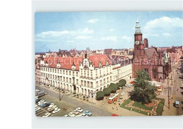 Wroclaw Rynek Sukiennice i Ratusz