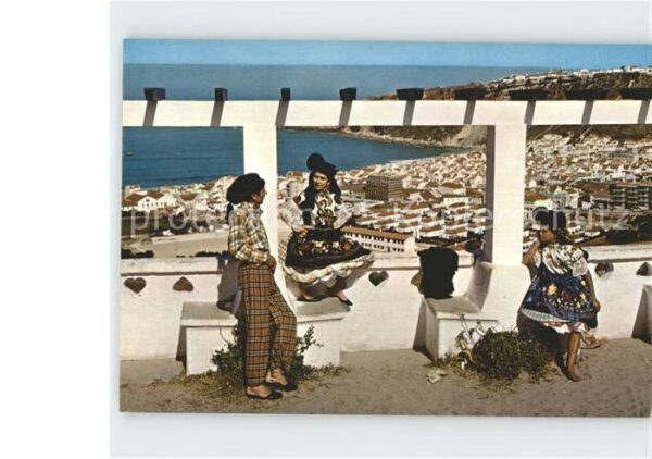 Nazare Portugal Idyll Landestrachten
