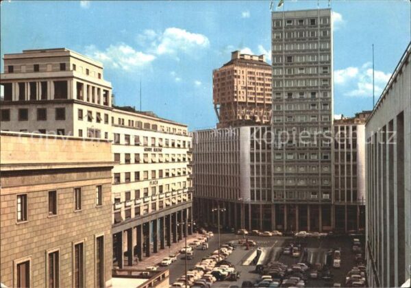 Milano Diaz Platz