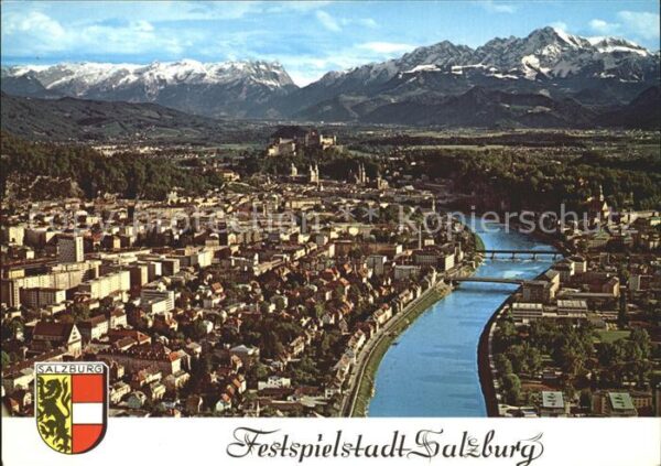 Salzburg Oesterreich Fliegeraufnahme Tennengebirge Hohem Göl