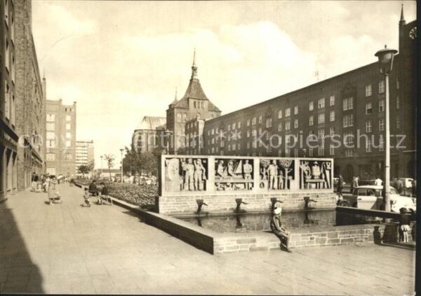 Rostock Langestrasse Brunnen