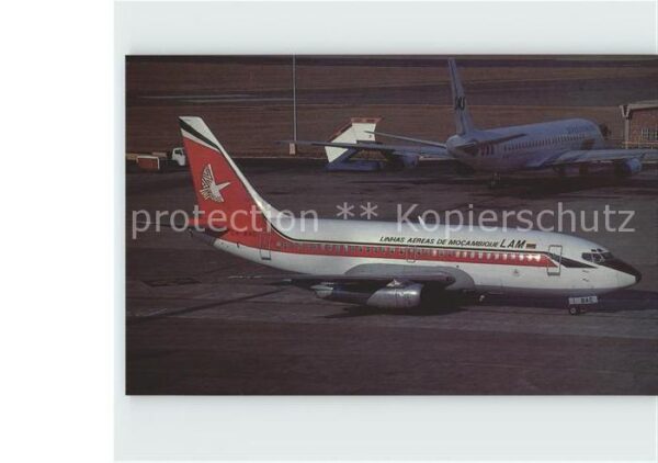 Flugzeuge Zivil Linhas Aereas de Mozambique Boeing 737-