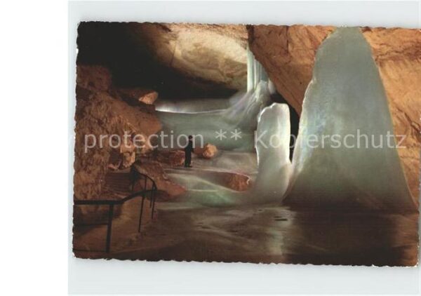 Hoehlen Caves Grottes Dachstein-Rieseneishöhle Parzivaldom