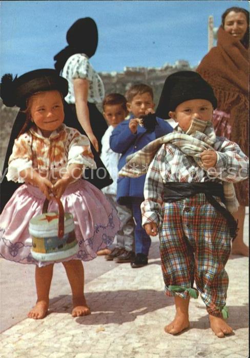 Nazare Portugal Kinder Trachten