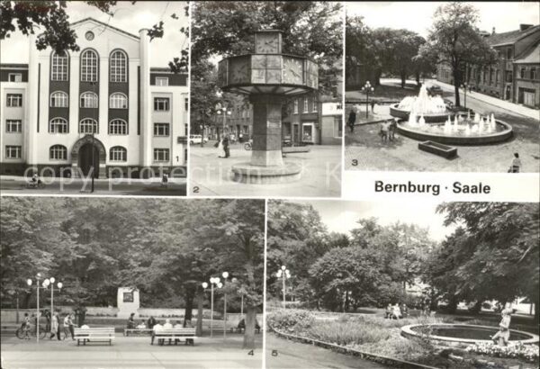 Bernburg Saale Rat des Kreises Weltzeituhr Karl Marx P
