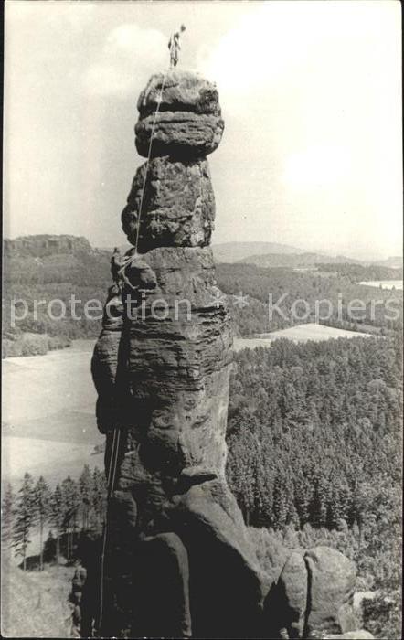 Klettern Bergsteigen Barbarine Pfaffenstein Sächsische Schwe
