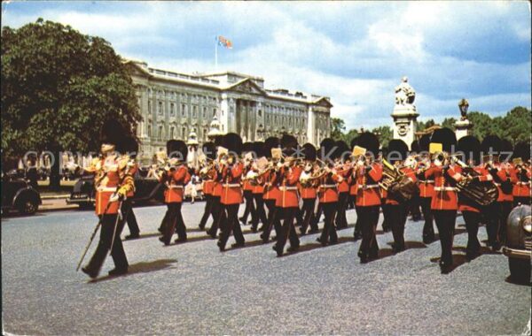Leibgarde Wache Guards Band Buckingham Palace London