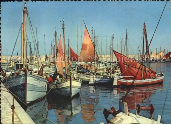 Segelboote Cattolica Barche in darsena