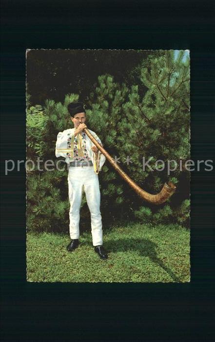 Alphorn Tracht Romania Buciusmas din muntii Vra