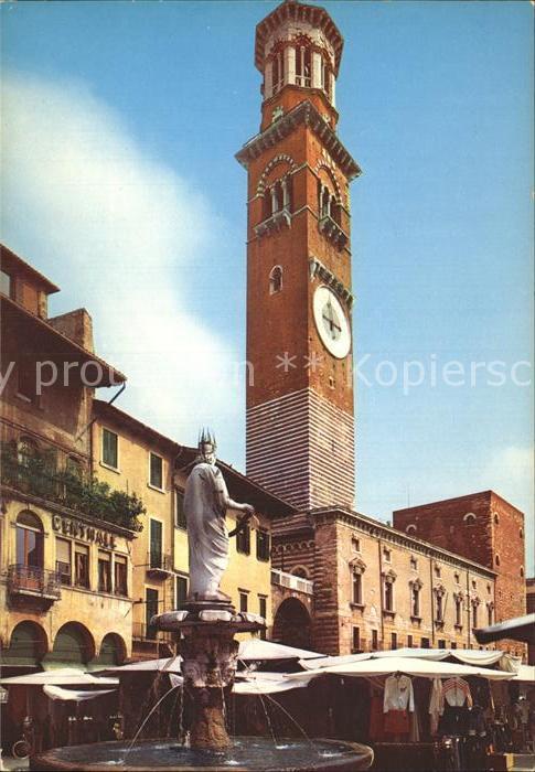 Verona Veneto Scorcio Piazza Erbe e Torre dei Lambert